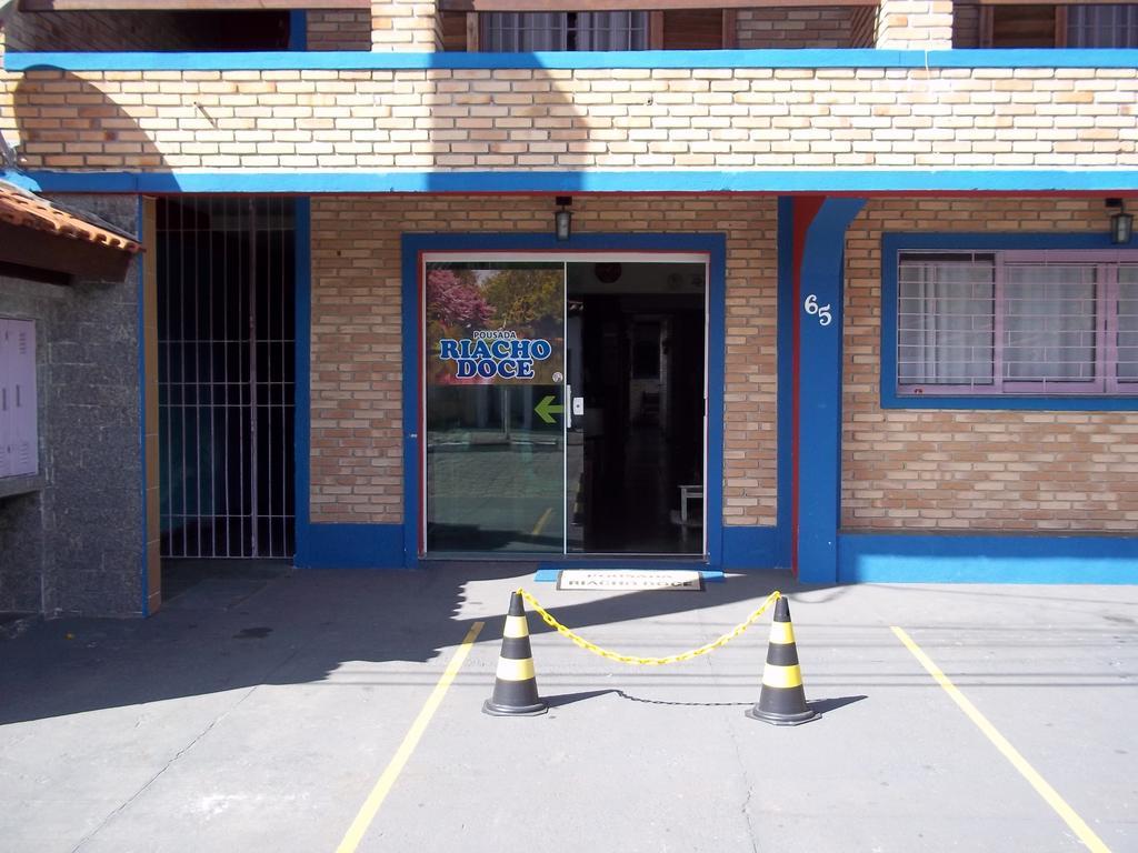 Pousada Riacho Doce Caraguatatuba Exterior photo